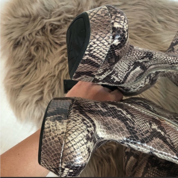 Worthington snake print Over the knee boots, NWOT - Picture 3 of 11